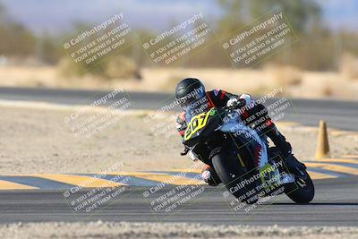 media/Jan-10-2025-CVMA Friday Practice (Fri) [[489e0da257]]/Group 4 and Trackday/Session 5 (Turn 7)/